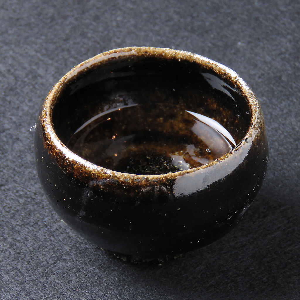 日本酒は常時10種類以上。