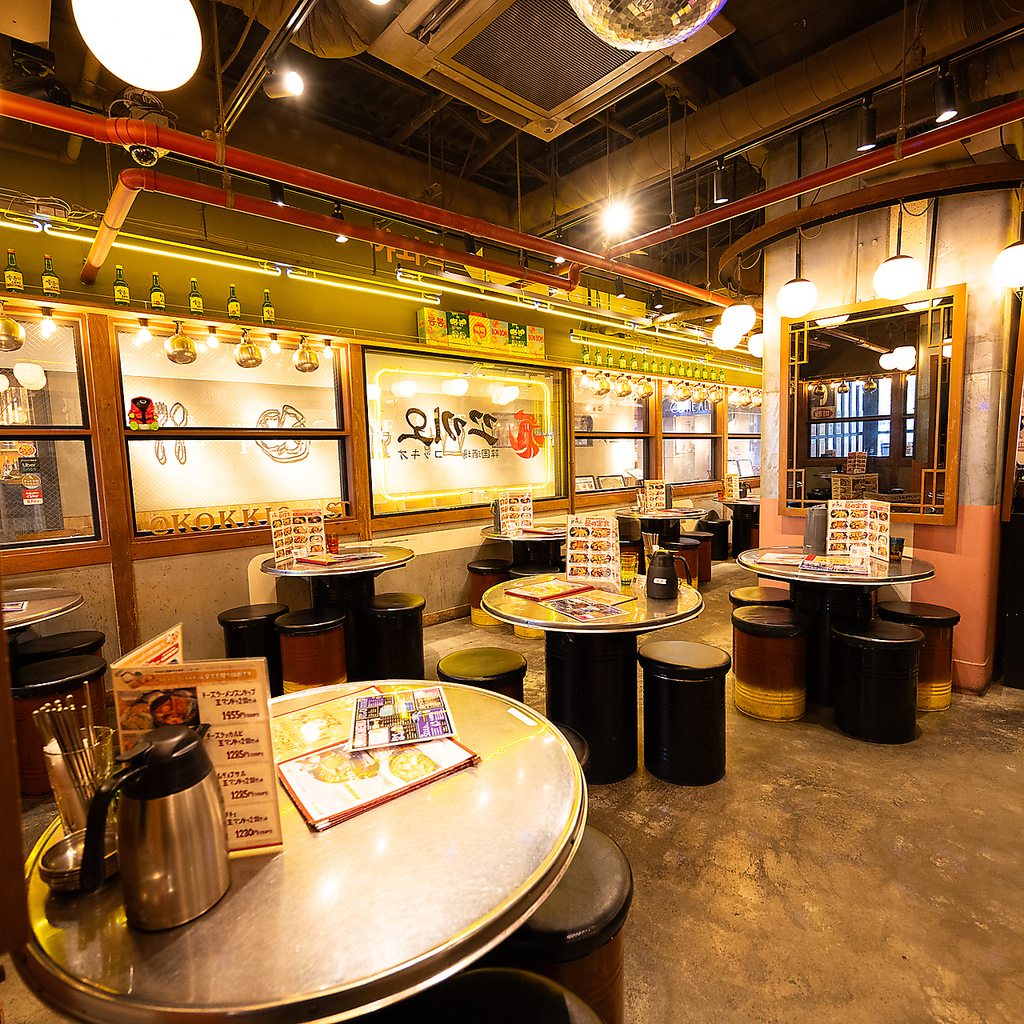 大阪梅田駅からスグ！EST内にあるためショッピング中おなかが空いたときにもご利用いただけます♪