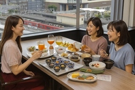 盛り上がる会話と笑顔の場所