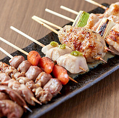 琉球炭火焼き鳥 串彦の特集写真