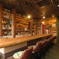 カウンター席を10席ご用意しております。