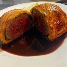 蝦夷鹿のパイ包み焼き