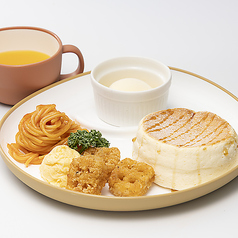 お子様連れ大歓迎♪自慢のパンケーキ付きキッズプレートの写真