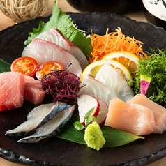 鮮魚の盛り合わせ 5種(1皿)
