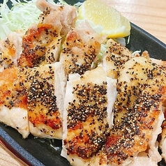 鶏ももの黒胡椒焼き