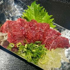 とろける牛刺し