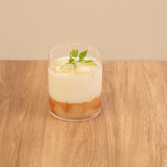 飲めるチーズケーキカクテル ノムチカクテルあらごし白桃