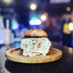 ラクレットチーズバーガー