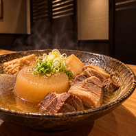 出汁香る、ひばり名物「肉おでん」