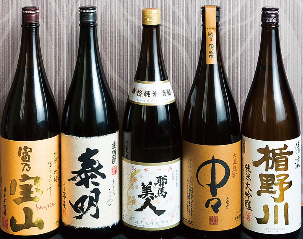 和風のお料理に合う日本酒は、食材や調理法に合わせて選ぶことができ、お食事との相性を楽しめます◎