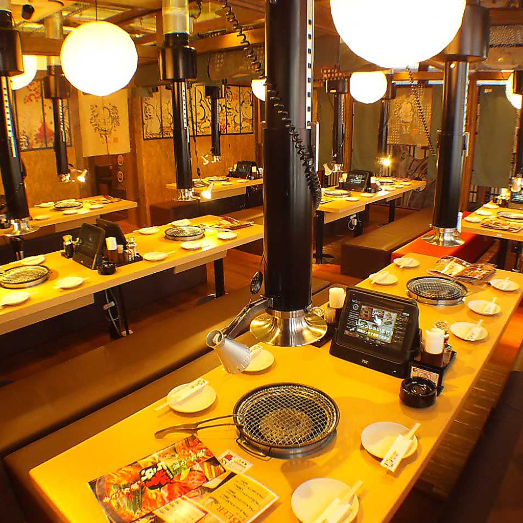 60名様用個室のご利用可能です。会社宴会等、大きな飲み会にも対応できますのでぜひご相談ください♪