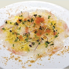 本日鮮魚のカルパッチョ　カラスミとトビッコのせ