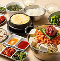 焼肉ホルモンくしろ肉酒場 金ちゃんのコース写真