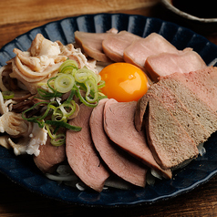 豪華4種盛り合わせ(低温豚肉刺し風)