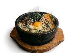 ★チーズたっぷり石焼ビビンバ