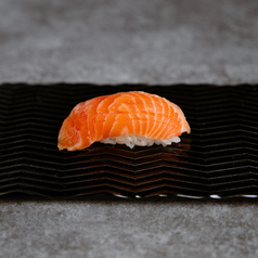 サーモン握り