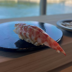海を一望する「全席特等席」の贅沢空間