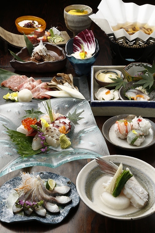 忘年会の予約も受付中！　京都の町家で愉しむ逸品料理の品々。