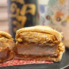 厚焼き卵とカツサンド