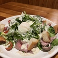 料理メニュー写真&nbsp;ローストビーフのシーザーサラダ