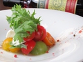 料理メニュー写真 旨味トマトとモッツァレラのカプレーゼ