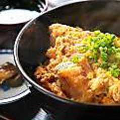 キナコ豚を使ったかつ丼(汁物・漬物付)