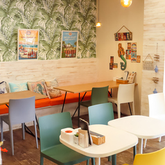 La ai mama kitchen ラ アイ ママ キッチン 京成大久保店の雰囲気1