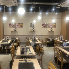 種類豊富なもんじゃ焼きでワイワイ盛り上がること間違いなし！