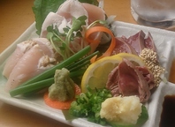 九州日南鶏刺し身３点盛り