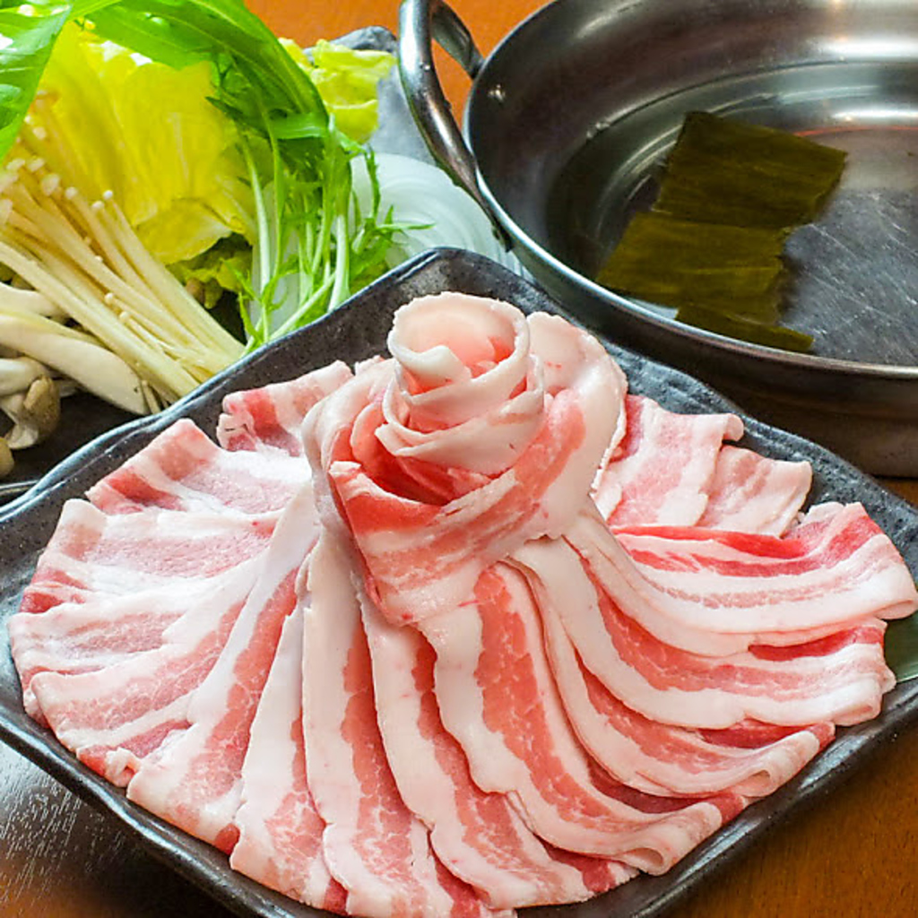 【女子人気No.1】絶品しゃぶしゃぶ食べ放題＆飲み放題は4280円◎自家製のポン酢・ごまダレでどうぞ◎