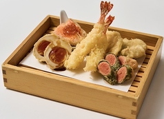 からりの天ぷら盛り合わせ