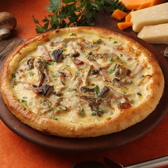 厚切りベーコンときのこのチーズフォンデュピザ