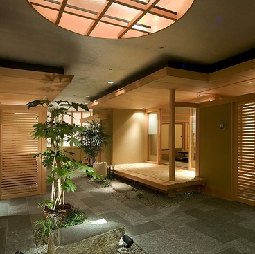 シェラトン都ホテル大阪 日本料理 うえまちの雰囲気1