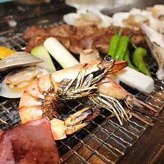 骨つき殻つきBBQ　軍手ヤード新橋店の特集写真