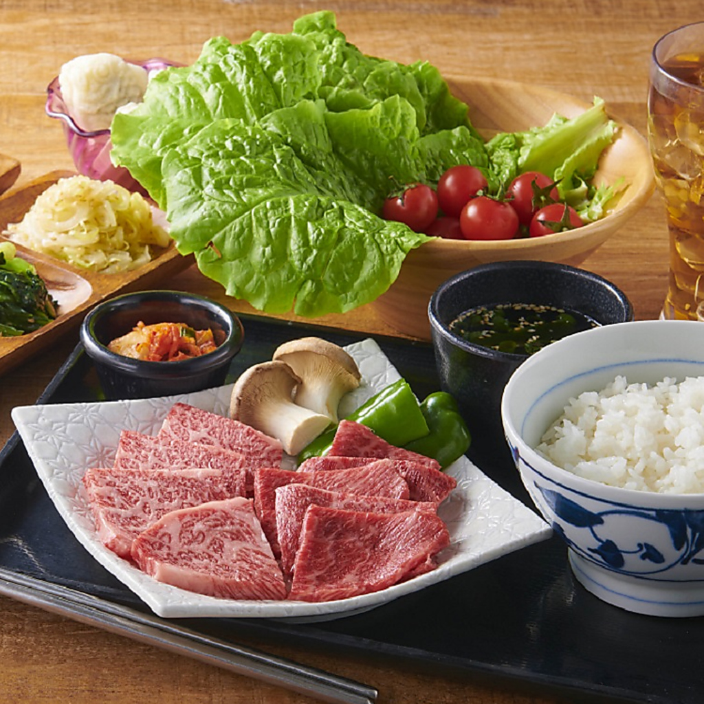 大満足☆ランチメニューも各種ご用意しております◎平日16時まで限定でランチビュッフェメニューも！