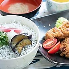 日替わり定食　白米