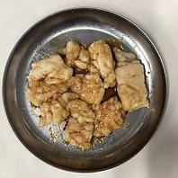 旨味の宝庫、新鮮な国産ホルモンが味わえる