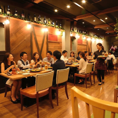 Cafe &bar モノグランデ 四日市店の雰囲気1