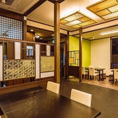 車椅子でもご利用可能な店内です。※当店にエレベーターはございません。2階に上る際は階段のみになります。ご了承ください。