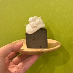 黒ゴマバスクチーズケーキ