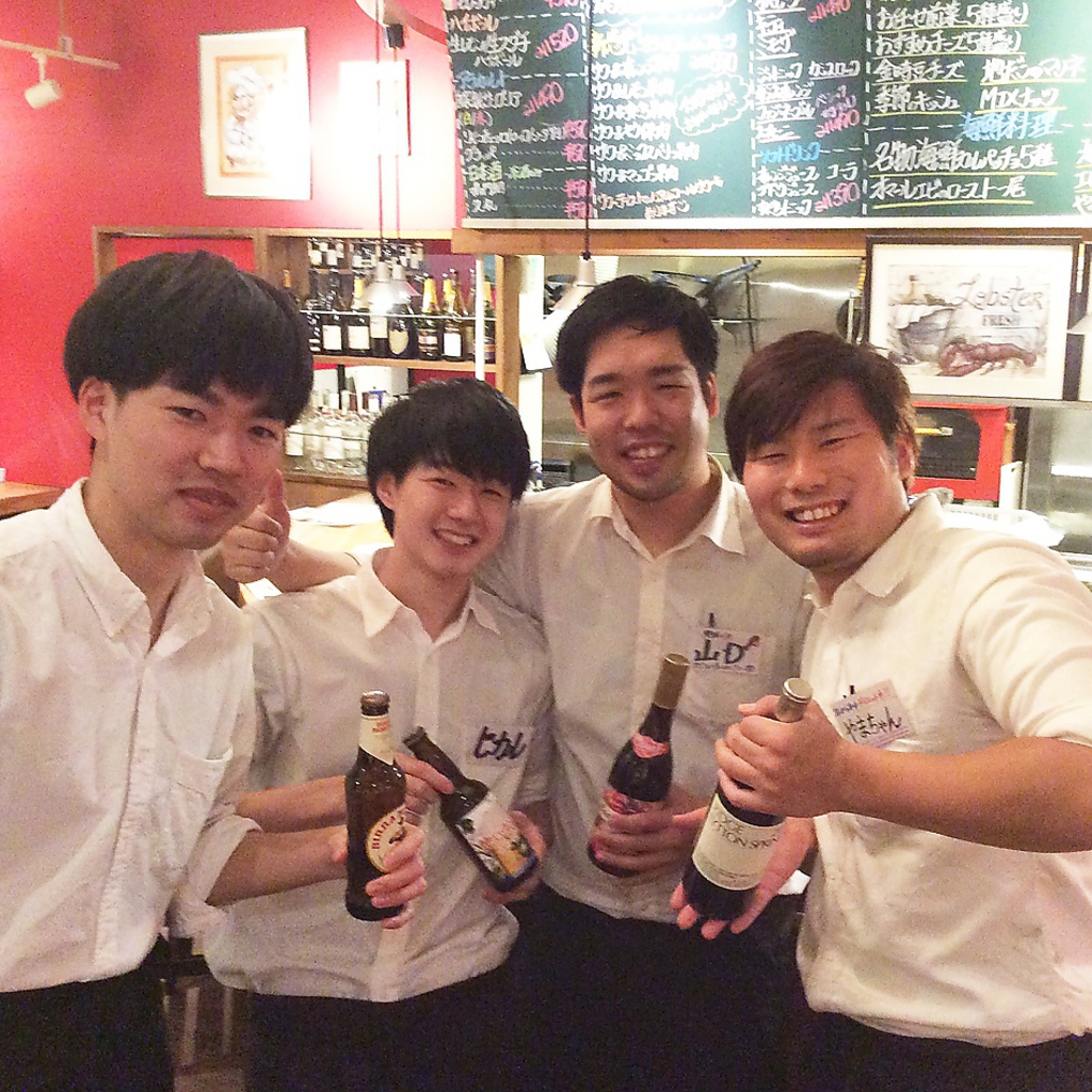 明るく元気なスタッフがお出迎えいたします！！お気軽にご来店ください♪