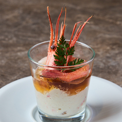 エビ、カニ、小柱のムース・オマール海老のジュレ