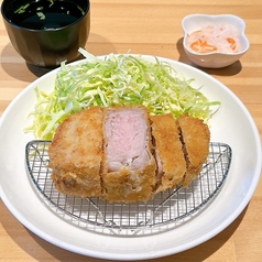 かつ丼あらたの特集写真