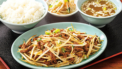 牛肉もやし黒胡椒炒め定食