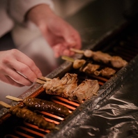 【焼き鳥】炭火で焼きあげた焼き鳥が食べ放題で大人気◎