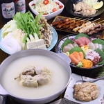 バリエーション豊富な串焼きや水炊き・居酒屋メニューやデザートまで、取り揃えてお待ちしております