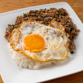タイ料理レストランパッタイのスタッフ2