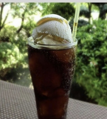 コーラフロート