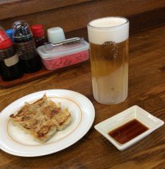 仕事終わりはビールと餃子で決まり！！