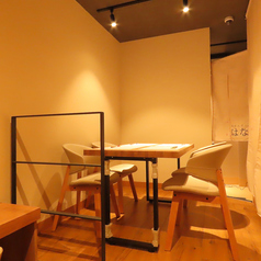 ご家族でのお食事やや小規模の宴会など幅広いご利用場面でお使いいただけます。